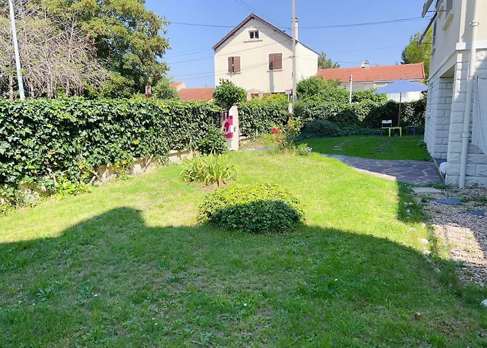 Quarto em Acomodações Particulares 住在巴黎 Bondy