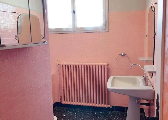 Quarto em Acomodações Particulares 住在巴黎 Bondy